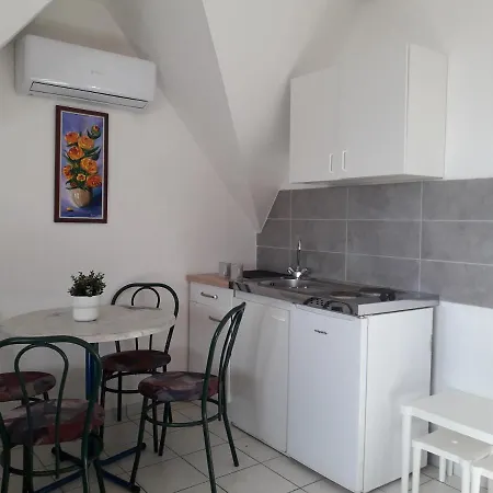 Beke Εξοχικό σπίτι *